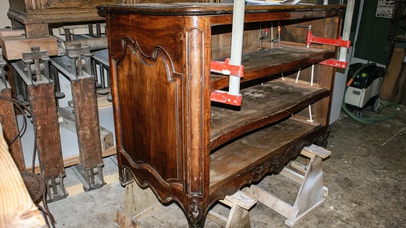 Structure de la commode et coulisseaux