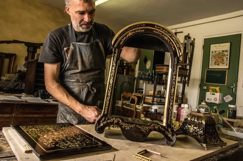 Atelier, outils et gestes d’ébénisterie
